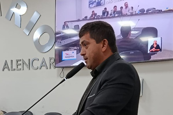 A CÂMARA APROVA REQUERIMENTO PARA RECAPEAMENTO DA RUA RIO DE JANEIRO
