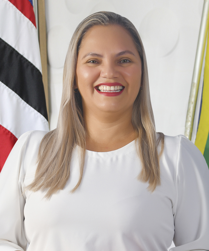 CLAUDIA MELO
