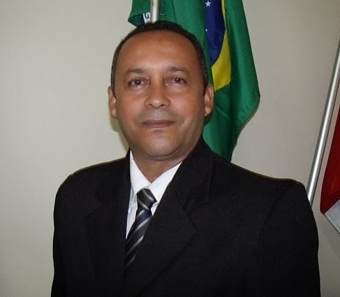 JOSÉ SARNEY MOREIRA