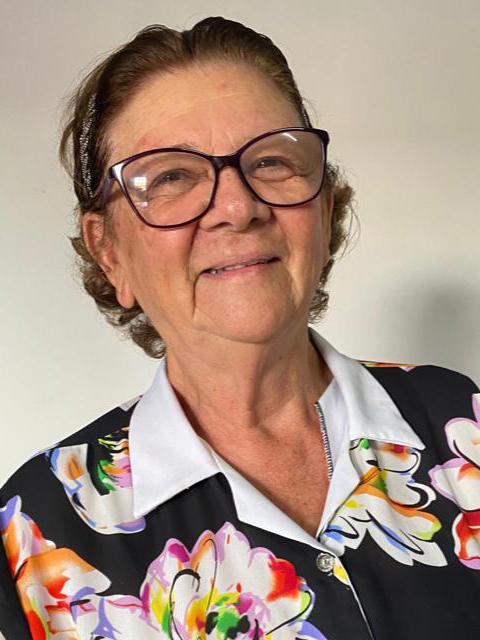 TÂNIA LEITE SANTOS