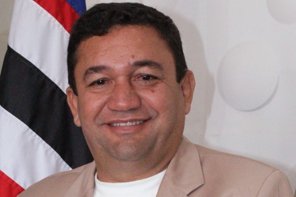 CÂMARA PROVA REQUERIMENTO PARA MELHORIAS NA INFRAESTRUTURA DA AVENIDA SANTA LUZIA