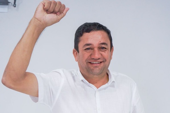 CÂMARA APROVA REQUERIMENTO POR PAVIMENTAÇÃO NO RESIDENCIAL TROPICAL