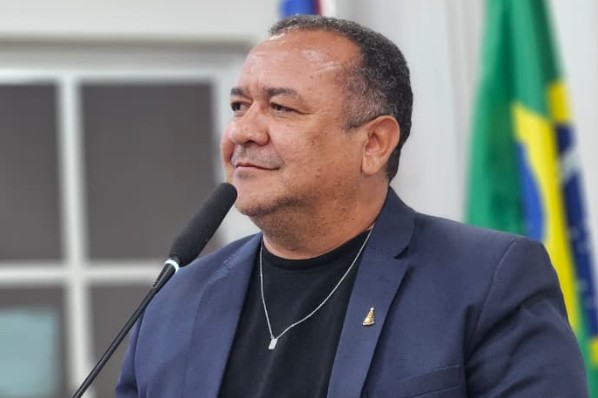 CÂMARA APROVA SOLICITAÇÃO PARA RECUPERAÇÃO DE ESGOTO NO BAIRRO JARDIM DE ALAH