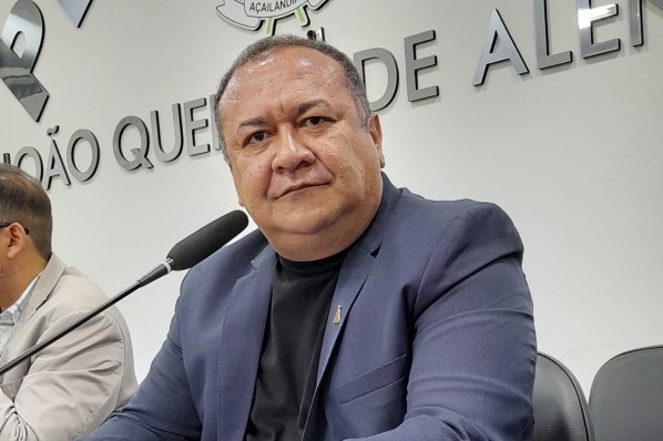 CÂMARA APROVA PROJETO  LEI QUE PEDE O  FIM DO ESTACIONAMENTO EM FRENTE AOS BANCOS