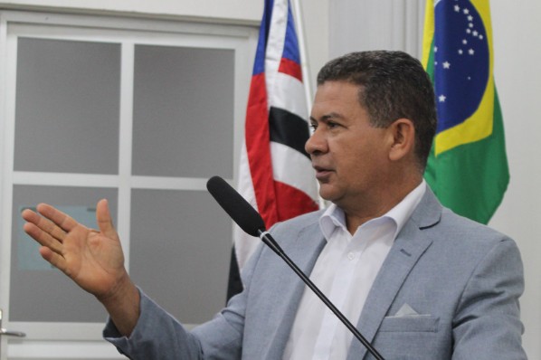 CÂMARA MUNICIPAL DE AÇAILÂNDIA APROVA REQUERIMENTO EM PROL DA SEGURANÇA DOS PEDESTRES!