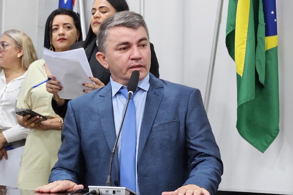CÂMARA APROVA REQUERIMENTO PARA CONTER EROSÃO NO NOVA AÇAILÂNDIA II